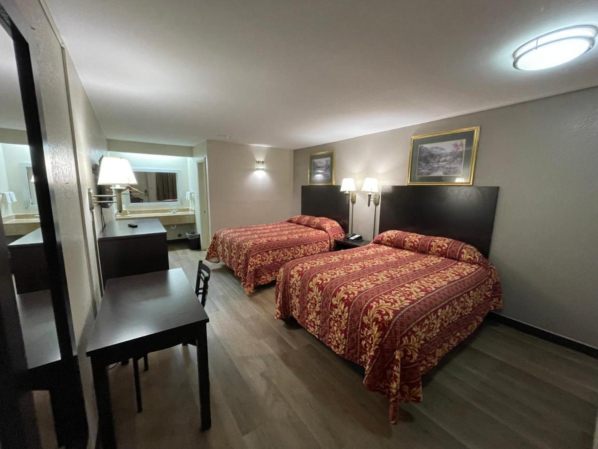 Royal Inn Motel Fredericksburg Dış mekan fotoğraf