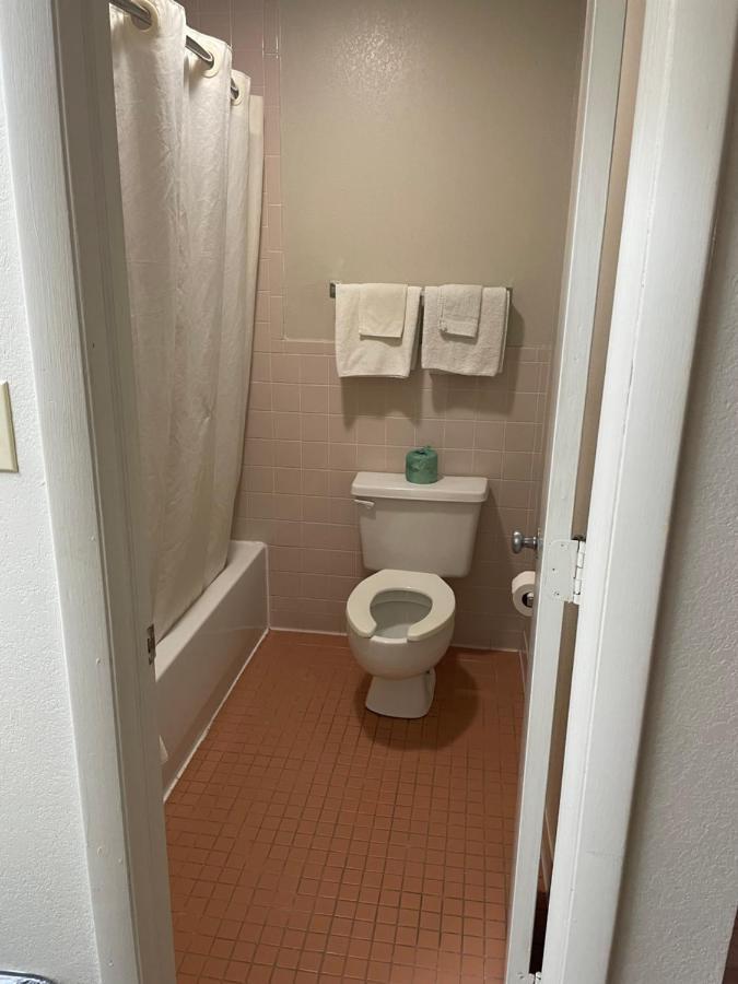 Royal Inn Motel Fredericksburg Dış mekan fotoğraf